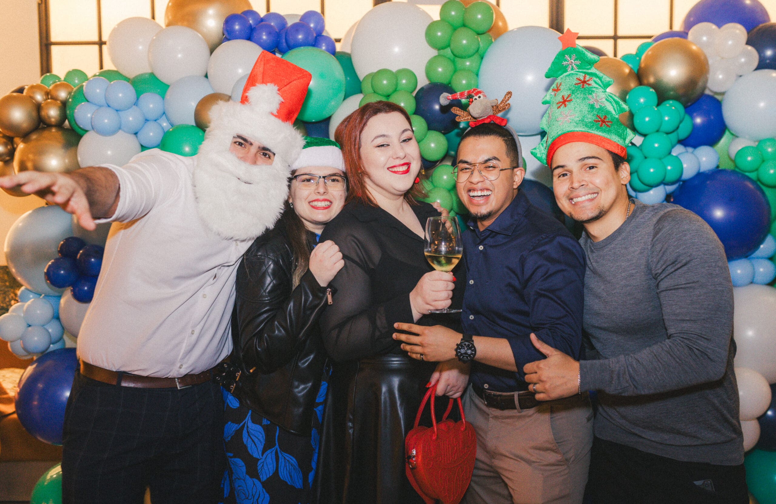 Fiesta de Navidad para la Cuarta Línea 22′ Fiesta de Navidad para Fourthline 22